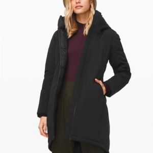 Lululemon snow warrior parka, black